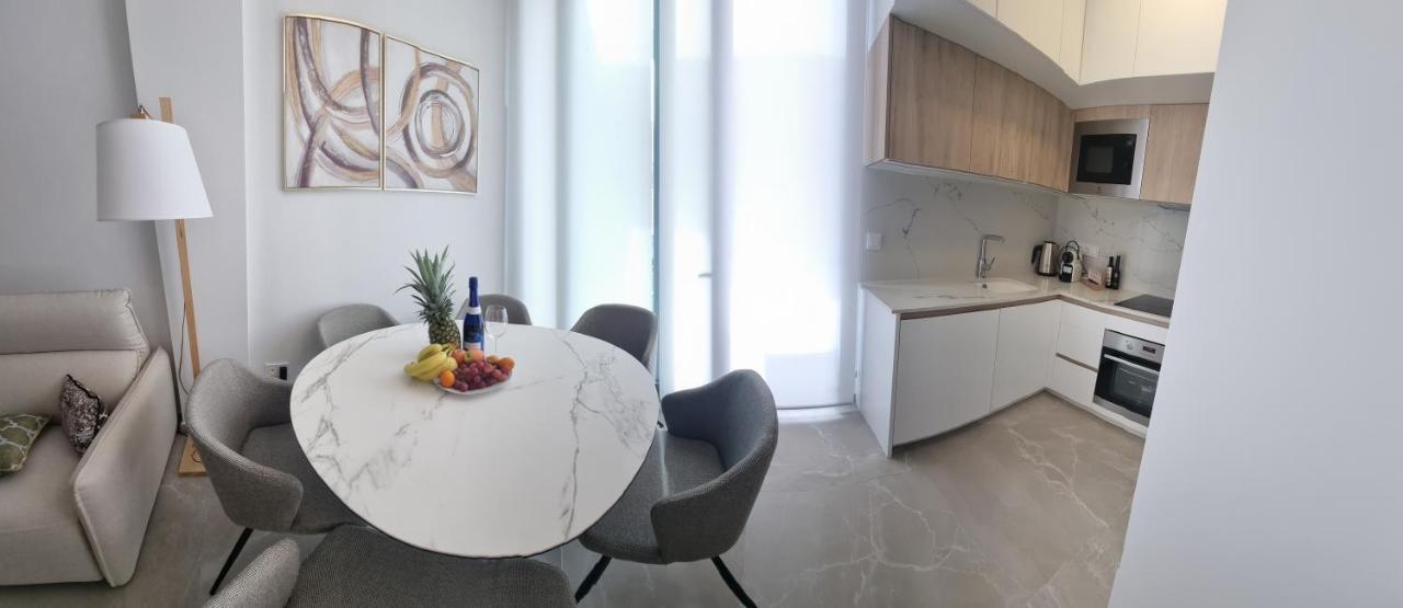 Modern And Cosy Apartment Close To The Beach Torrevieja Eksteriør billede