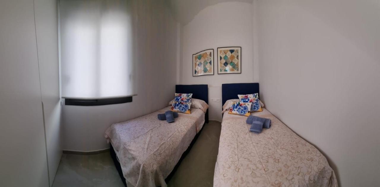 Modern And Cosy Apartment Close To The Beach Torrevieja Eksteriør billede