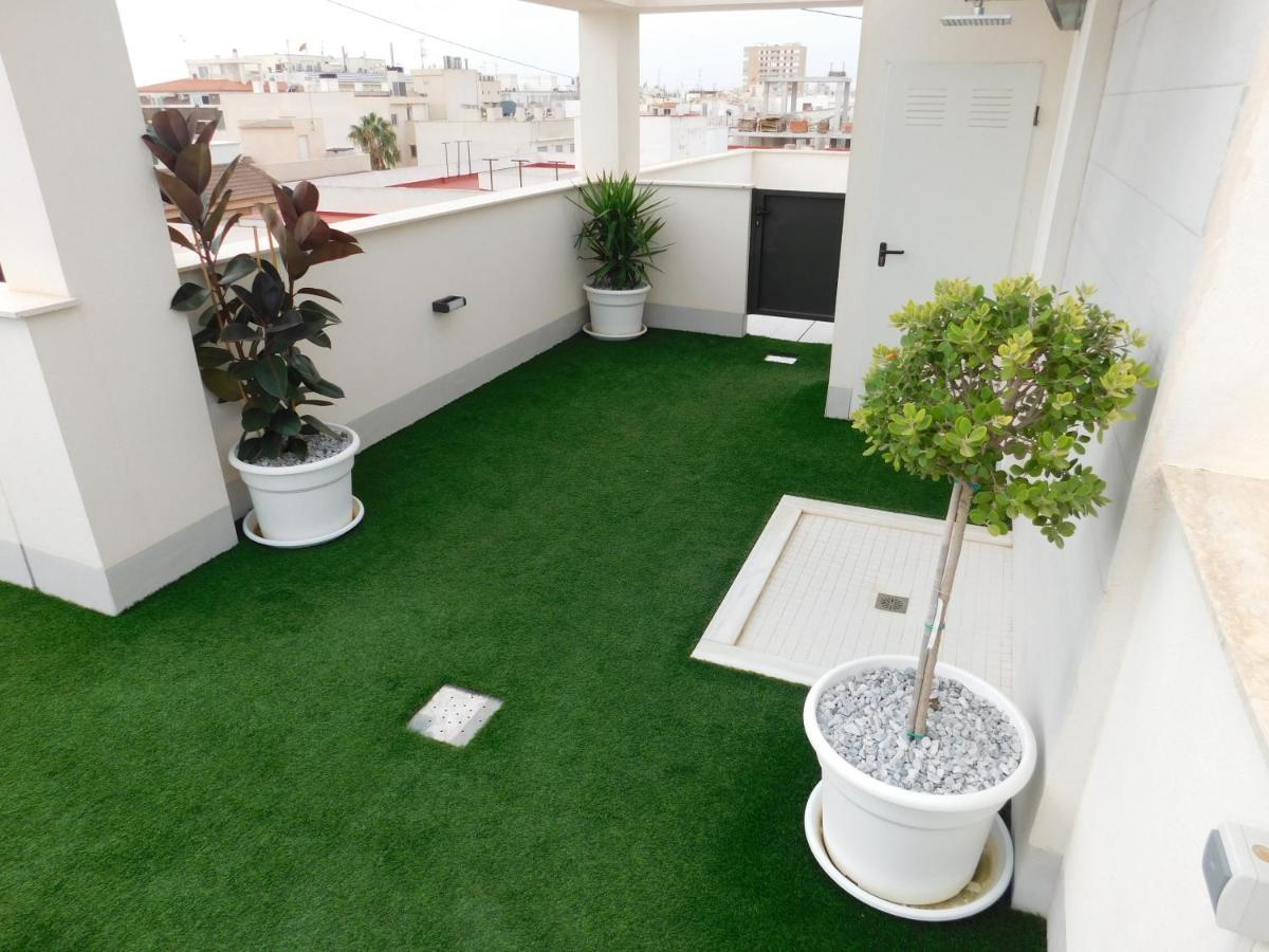 Modern And Cosy Apartment Close To The Beach Torrevieja Eksteriør billede