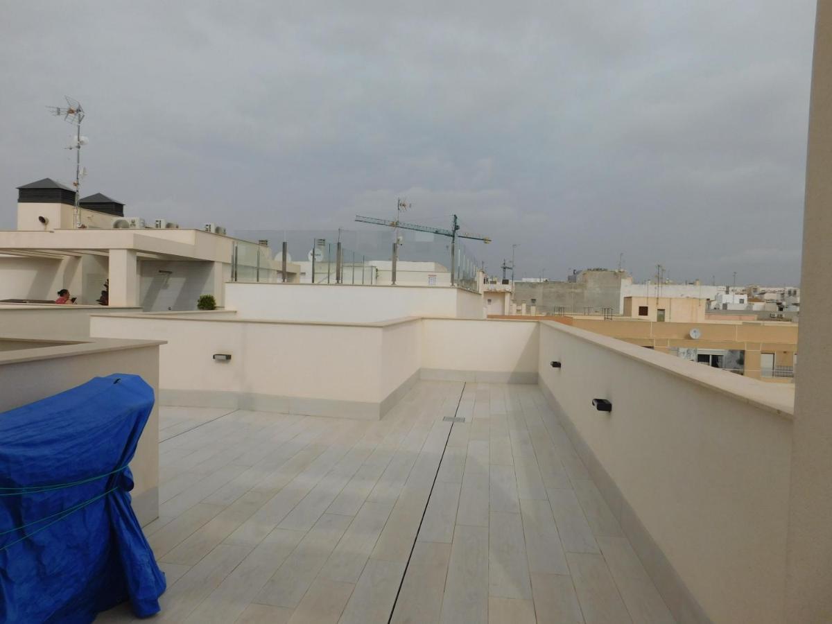 Modern And Cosy Apartment Close To The Beach Torrevieja Eksteriør billede
