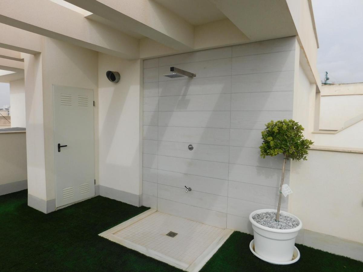 Modern And Cosy Apartment Close To The Beach Torrevieja Eksteriør billede